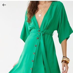 Forever 21 front dress buttons